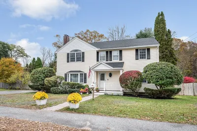 24 Perley Ave