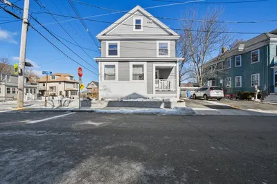 4-6 Palmyra Street #2