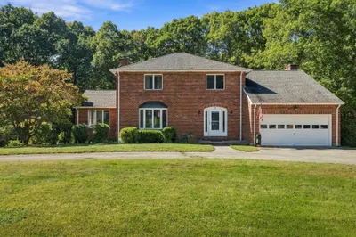 20 Lincoln Dr 1