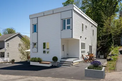 24 Hersam St #2 1
