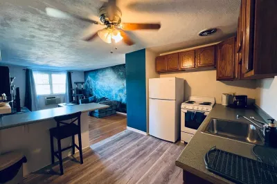 5 Colonial Village Drive U9 Dr #SHORT TERM 1