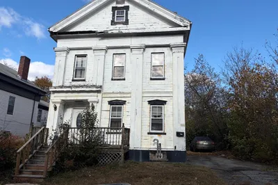 51 Saint James St