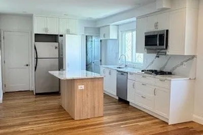 11 Thurston St #2