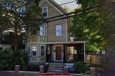 42 Edson St 1