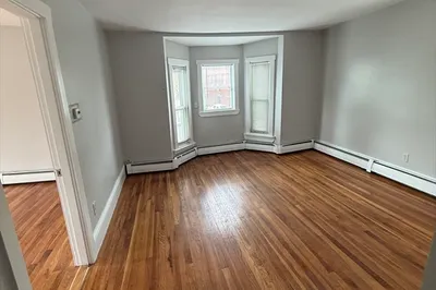 1 Jay St, St #2 1