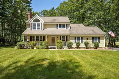290 Mendell Rd 1