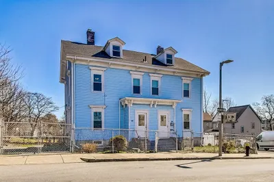 131 Bird St 1