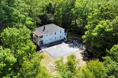 412 Charlton St 1
