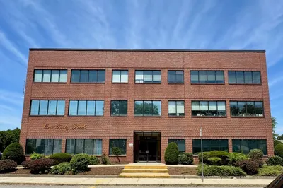 140 Park St #8