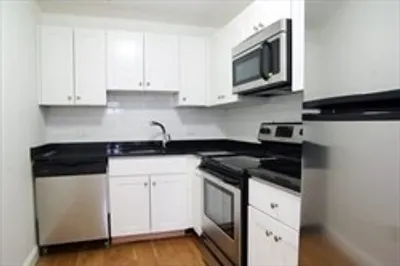 109–111 Tremont St #611 1