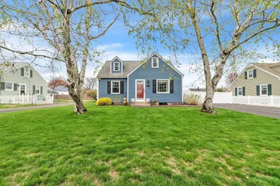 48 Clairmont Ave 1