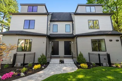 956 Walnut Street #6 1