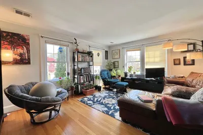 23 Milo St #23