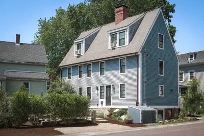 22 Mineral St