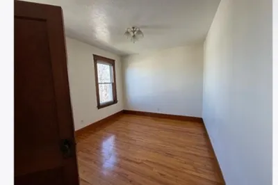 49 Perry Ave #2 1