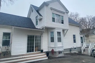 39 High St