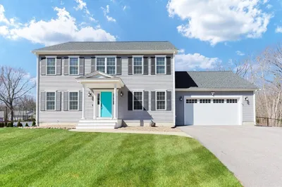 261 Paine Rd 1