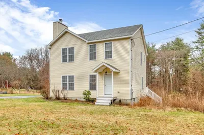 97 Packard Rd 1