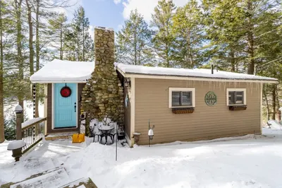 13 Browns Lake Road 1