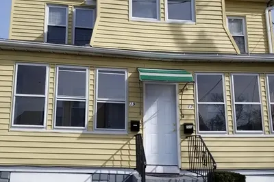17 Helen St #2nd Floor 1