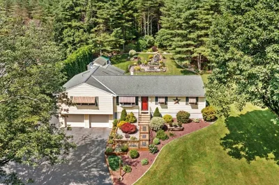 39 Fitzgerald Rd 1