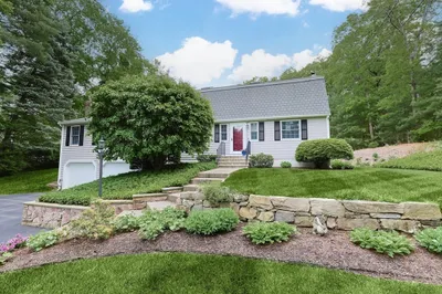 67 Forest Rd