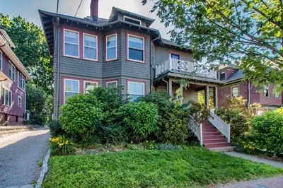 150 Lakeview Ave #2 1