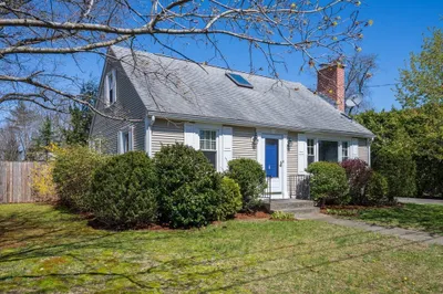 7 Beechwood Avenue 1
