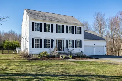40 Gardner Rd 1