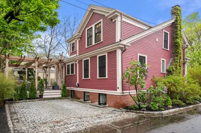 245 Mount Auburn Street 1