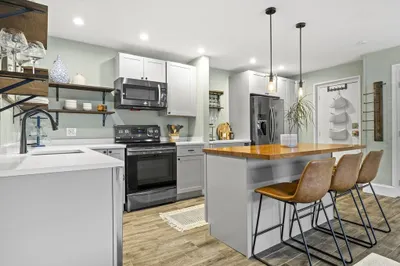 56 Coffey St #1