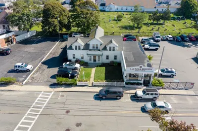 28 Barnstable Road 1