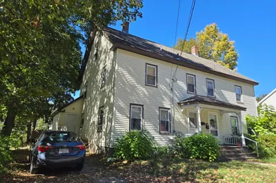 206 Central St #1 1