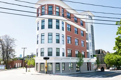 70 Prospect St #304 1
