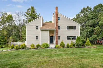 5 Descheneaux Ln 1