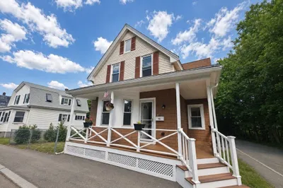 79 Lawrence St