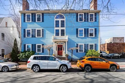 6-8 Temple St #4