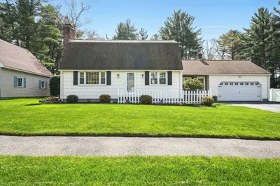 43 Kittredge Dr 1