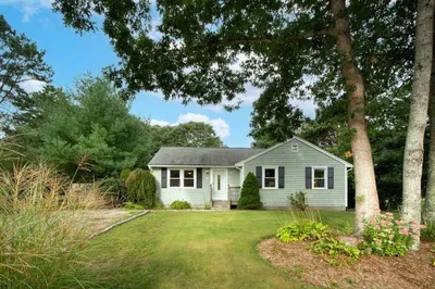 15 Doran Dr