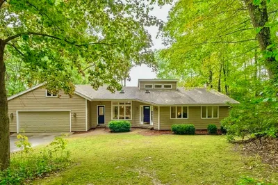 27 Park Circle 1
