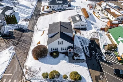 356 Newton St 1