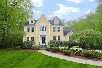 19 Mill Pond Circle 1
