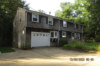 704 Forest St