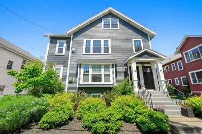 54 Webster St #54