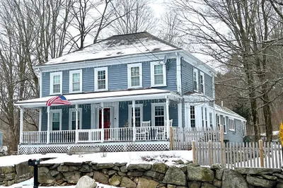 18 Milford St