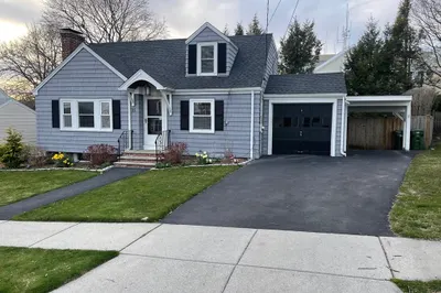 25 Puritan Rd 1