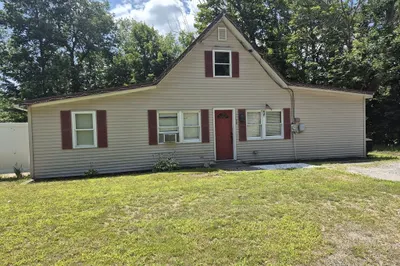 26 Fitchburg Road 1