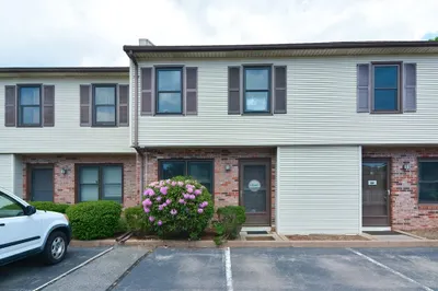 429 S Main St #9 1
