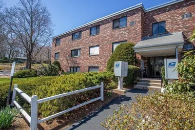 69 Milliken Ave #24 1