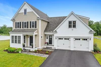 33 Caspian Way #33 1